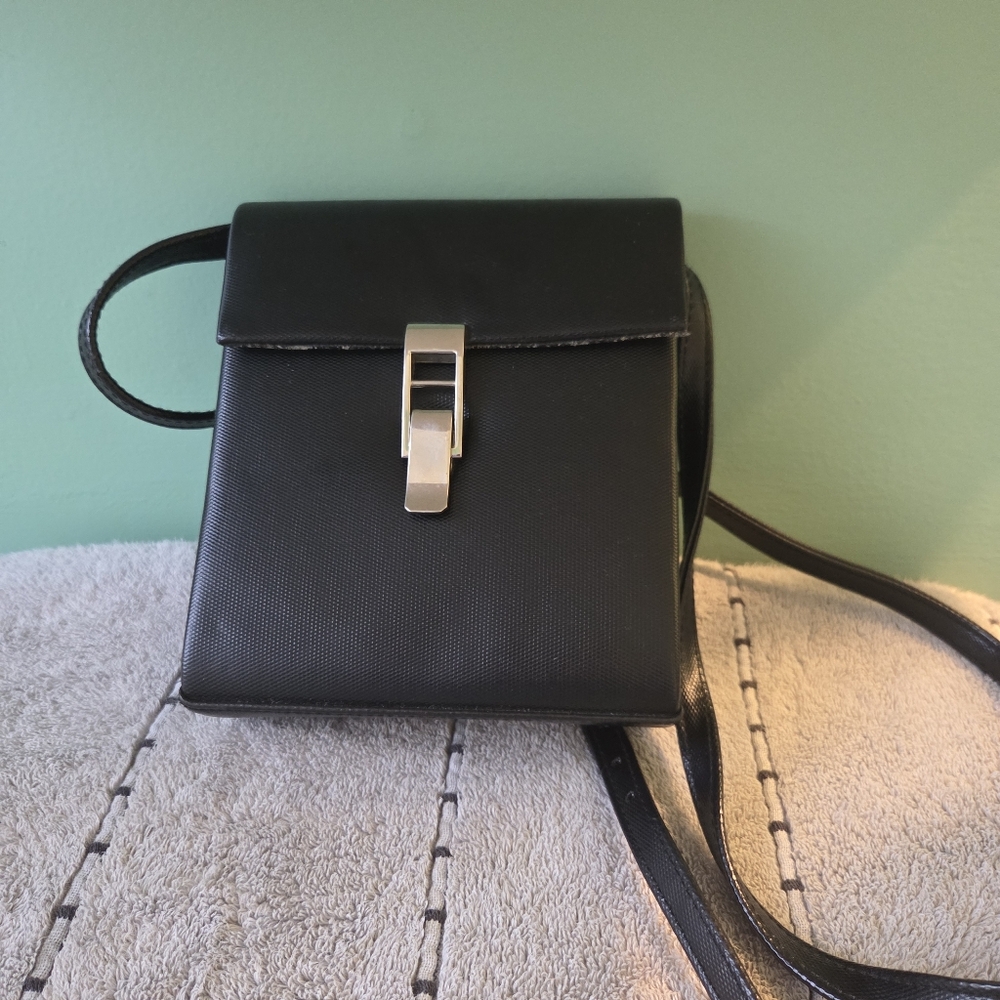 Claudia Barnes Purse, Black